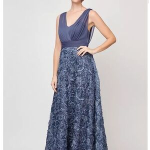 Elegant Blue Evening Gown